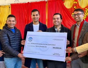 एनआरएनए अष्ट्रेलियाद्वारा १२ हजार डलर आर्थिक सहयोग प्रदान