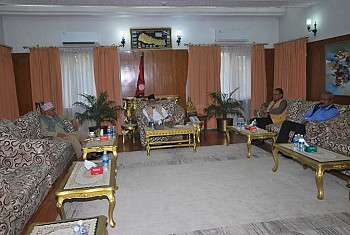 संविधानका विवादीत बिषयमा शीर्ष नेताले अन्य दलको राय बुझ्ने