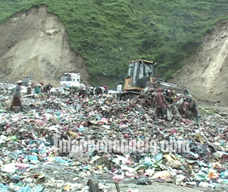 सत्तारुढ दलका स्थानिय नेताहरुद्धारा ओखरपौवामा फोहोर फ्याँक्न अवरोध
