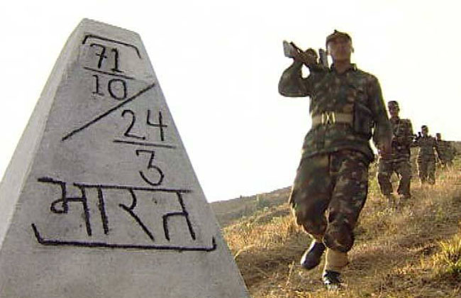 हतियारसहित भारतीय सुरक्षाकर्मी नियन्त्रणमा